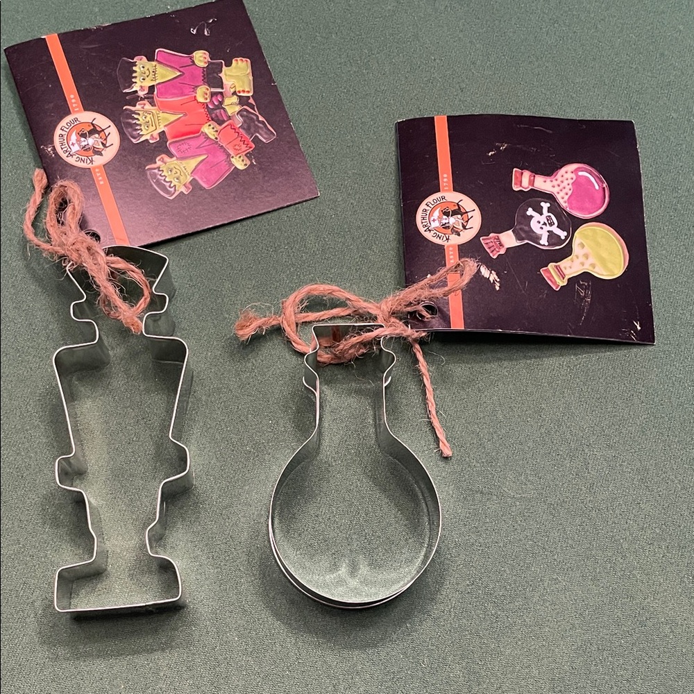 King Arthur Flour Halloween Cookie Cutters - Frankenstein, Potion Bottle - NEW
